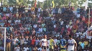 কানায় কানায় পূর্ণ ৩০ হাজার দর্শকের স্টেডিয়াম